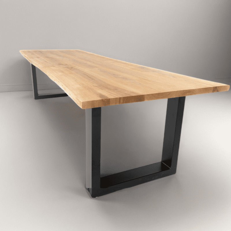 Table artisanale en bois