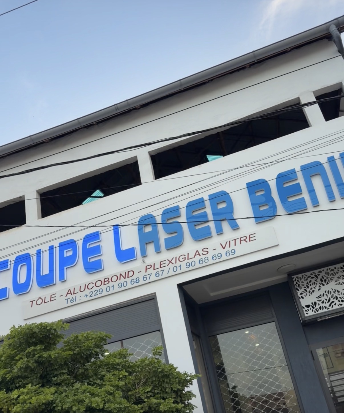 Enseigne Découpe Laser Bénin siège